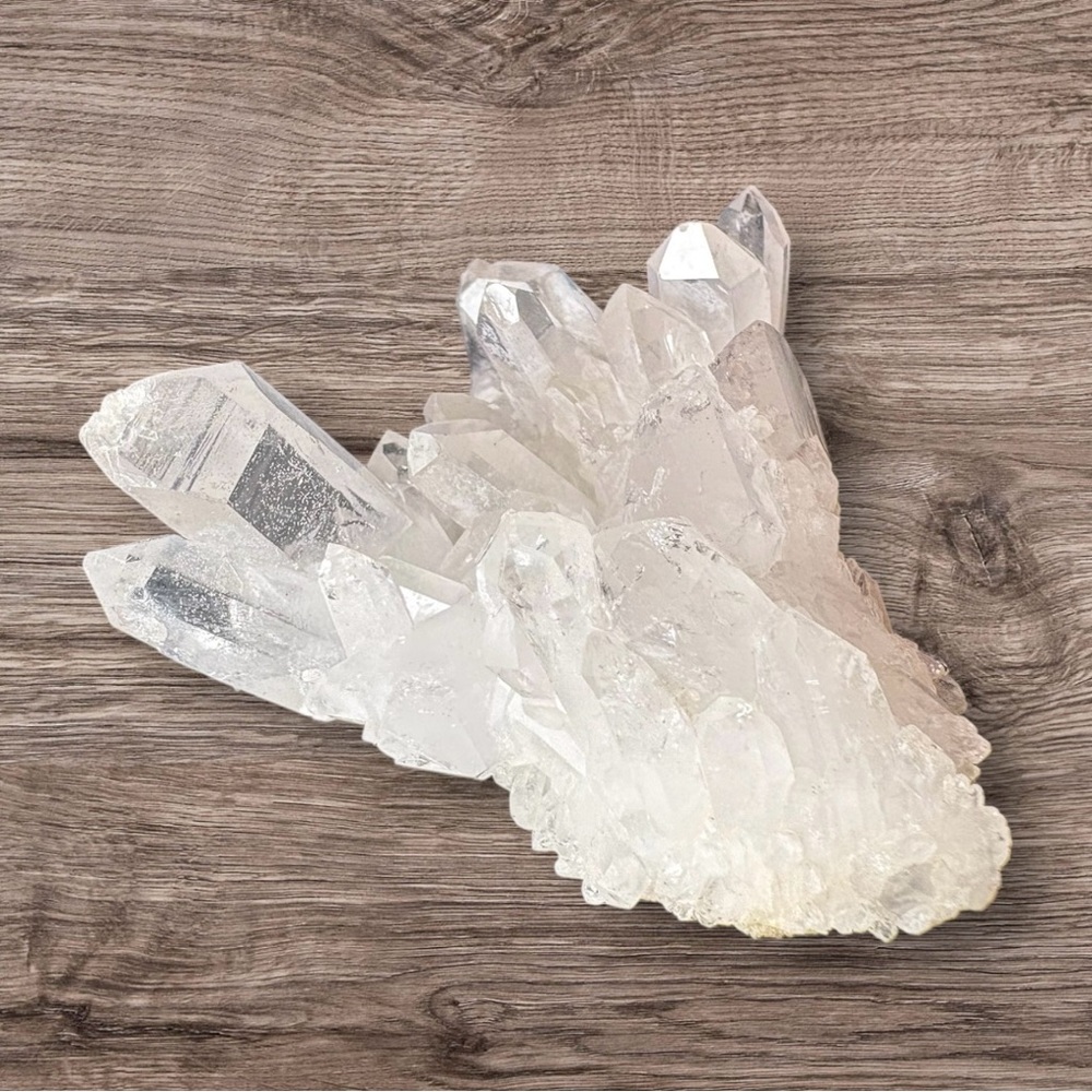 Quartz Cluster - Picture 2 of 3